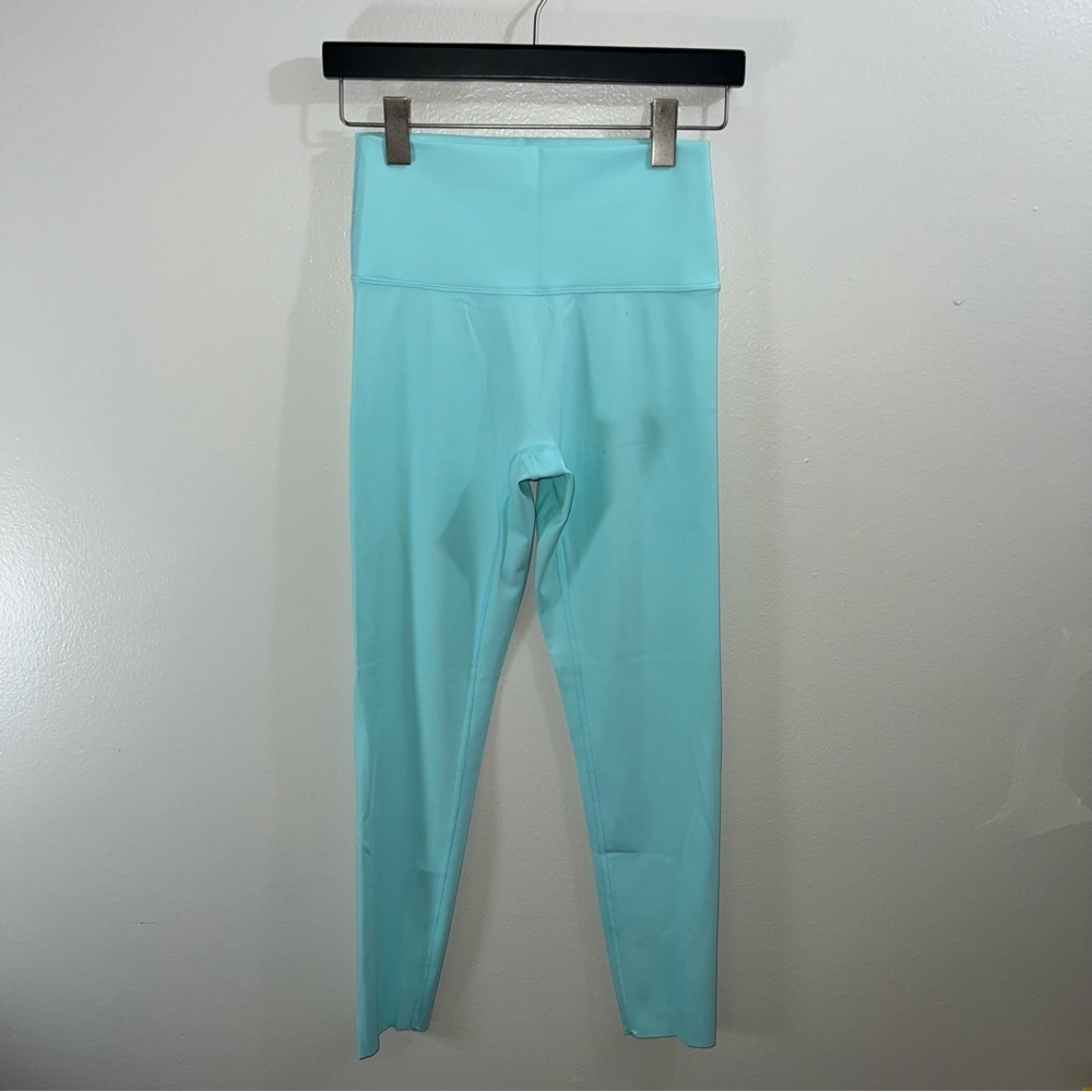 Offline by Aerie Goals high rise 7/8 leggings seamless front size medium